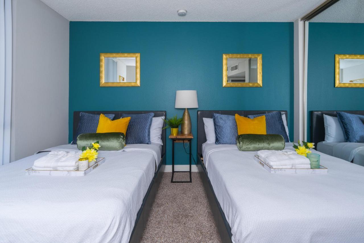 Universal Studios 8 Min Drive Two Bedroom Apartment With Free Parking Los Angeles Extérieur photo